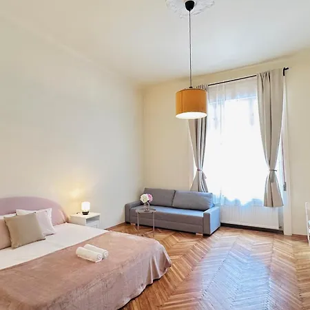 Hogyes Endre Appartement
